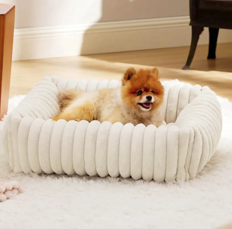 Warm Winter Pet Bed for Cats and Small Dogs